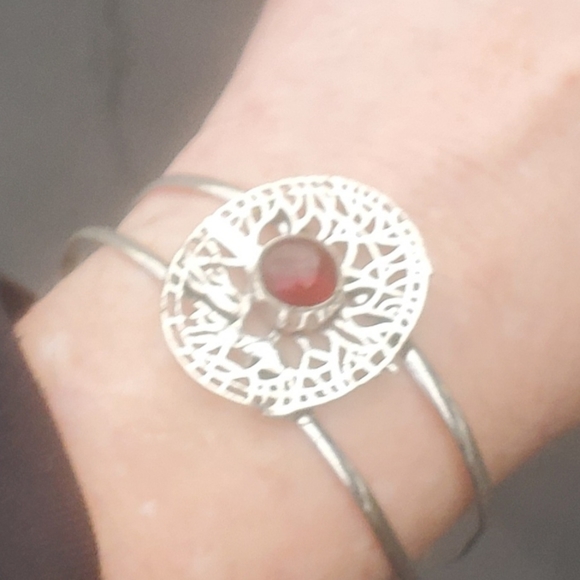 New Garnet 925 Silver Cuff Bracelet. - Picture 8 of 14